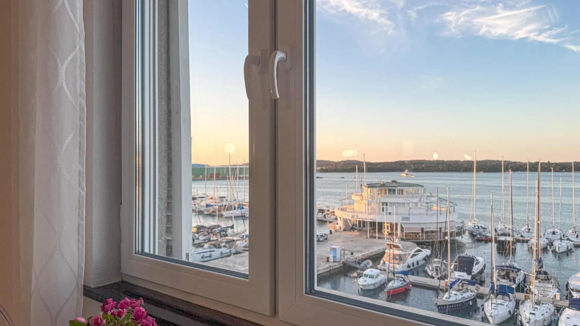 Yacht Marina Apartment פולה