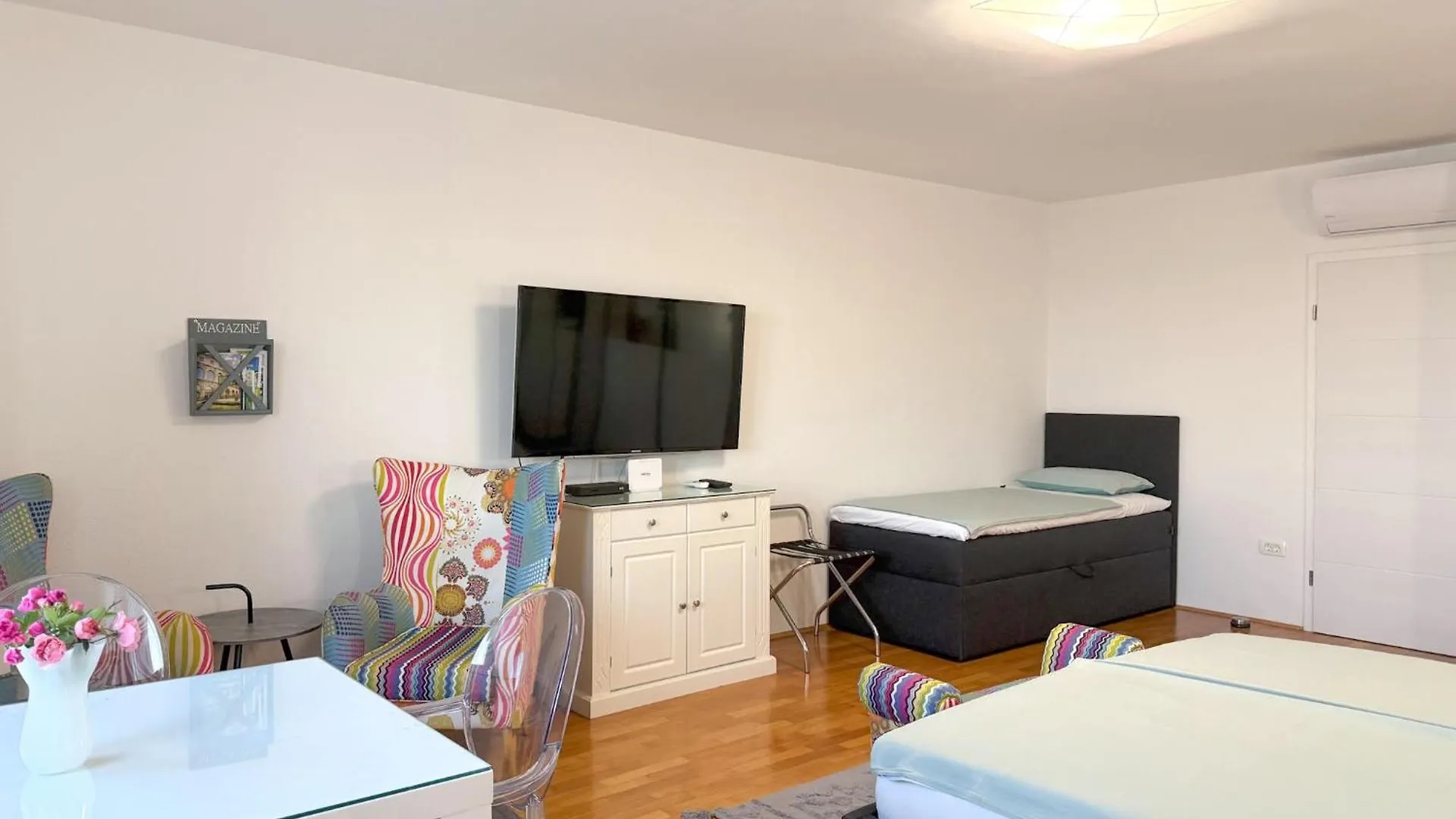 Yacht Marina Apartment פולה